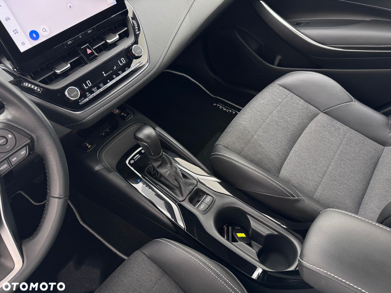 Toyota Corolla - 29