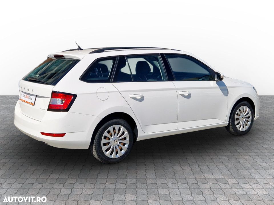 Skoda Fabia - 8