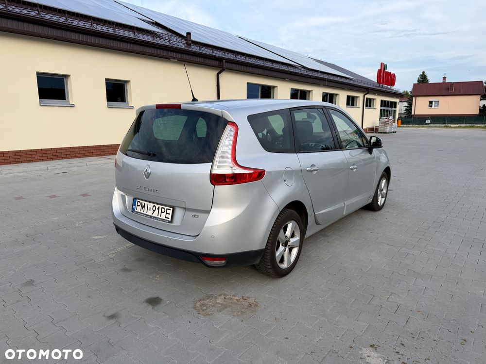 Renault Scenic 1.9 dCi Privilege - 7