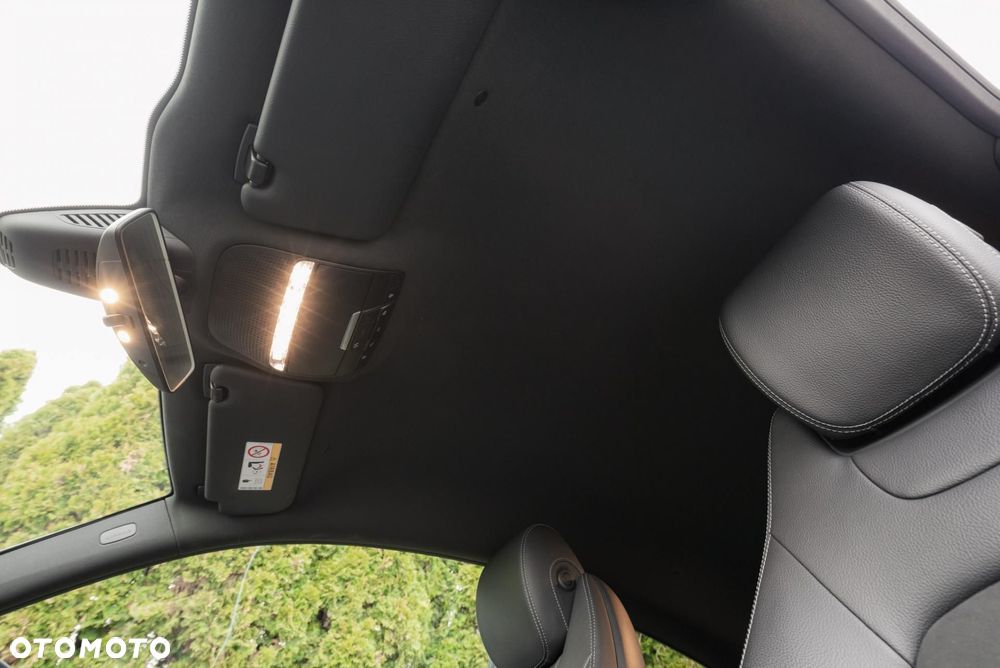 Mercedes-Benz Klasa C 300 9G-TRONIC - 30