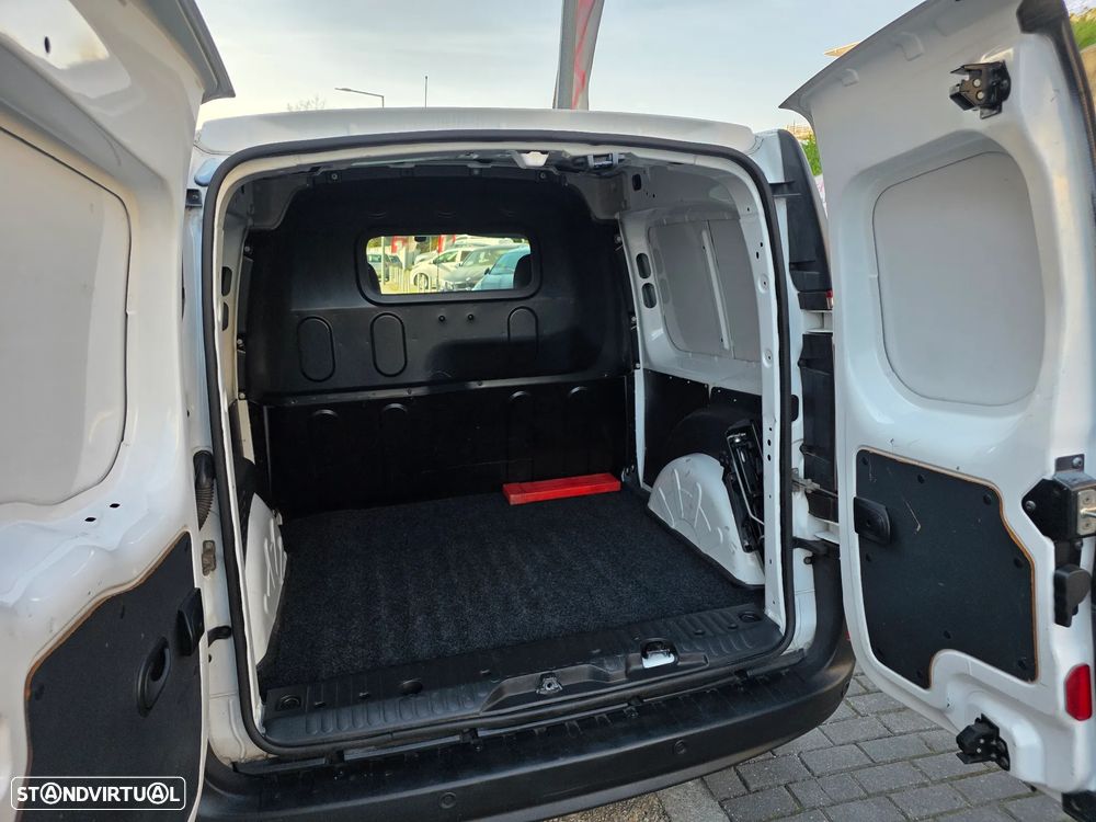 Renault kangoo 1.5DCi - 19