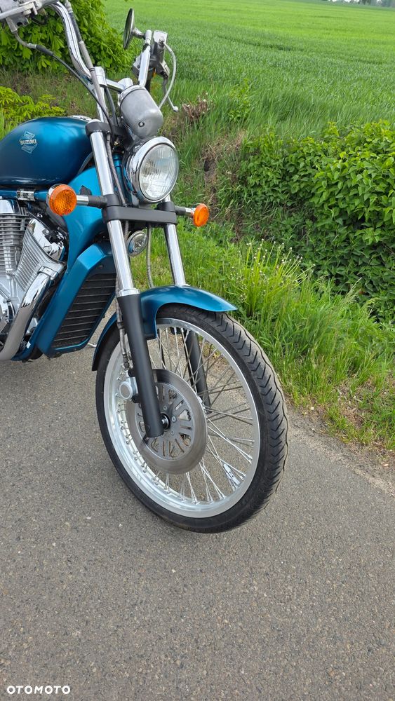 Suzuki Intruder - 21