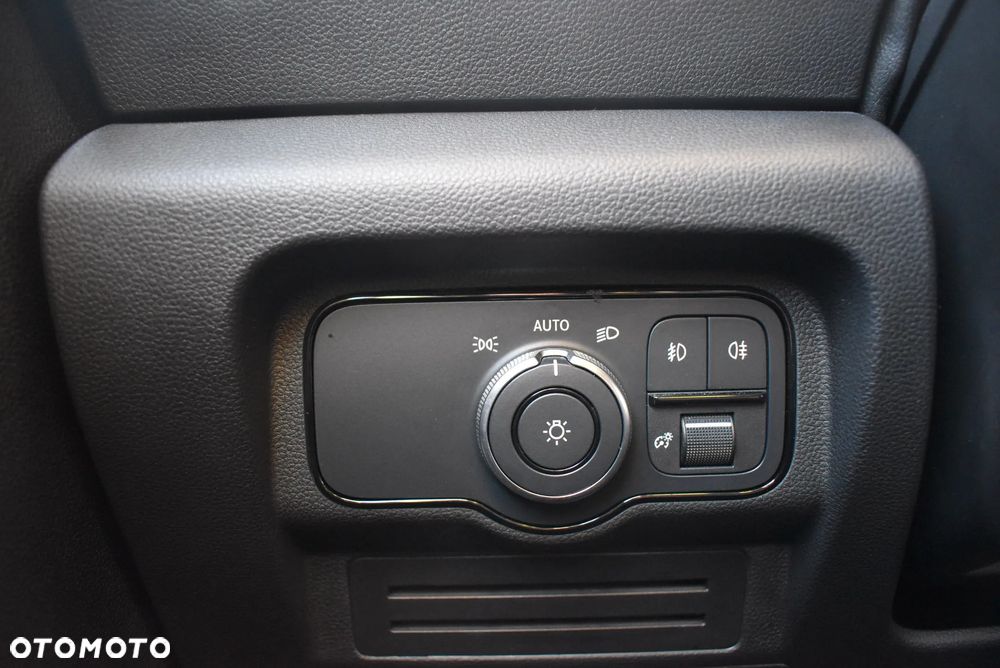 Mercedes-Benz Citan Tourer L1 420.723 - 24