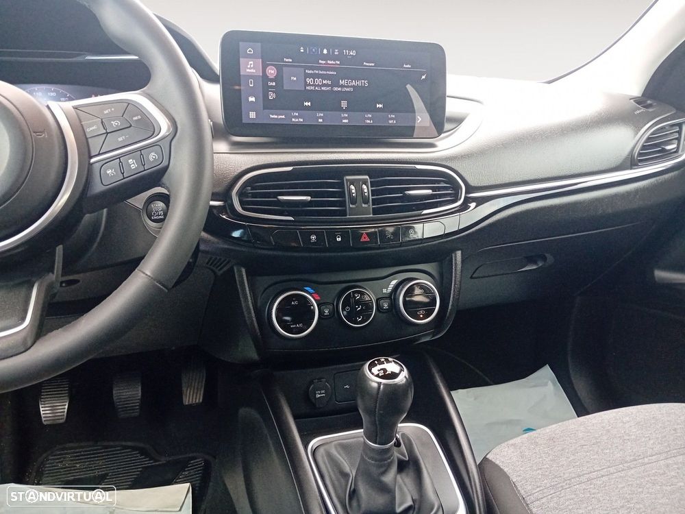 Fiat Tipo Cross 1.0 GSE T3 - 11