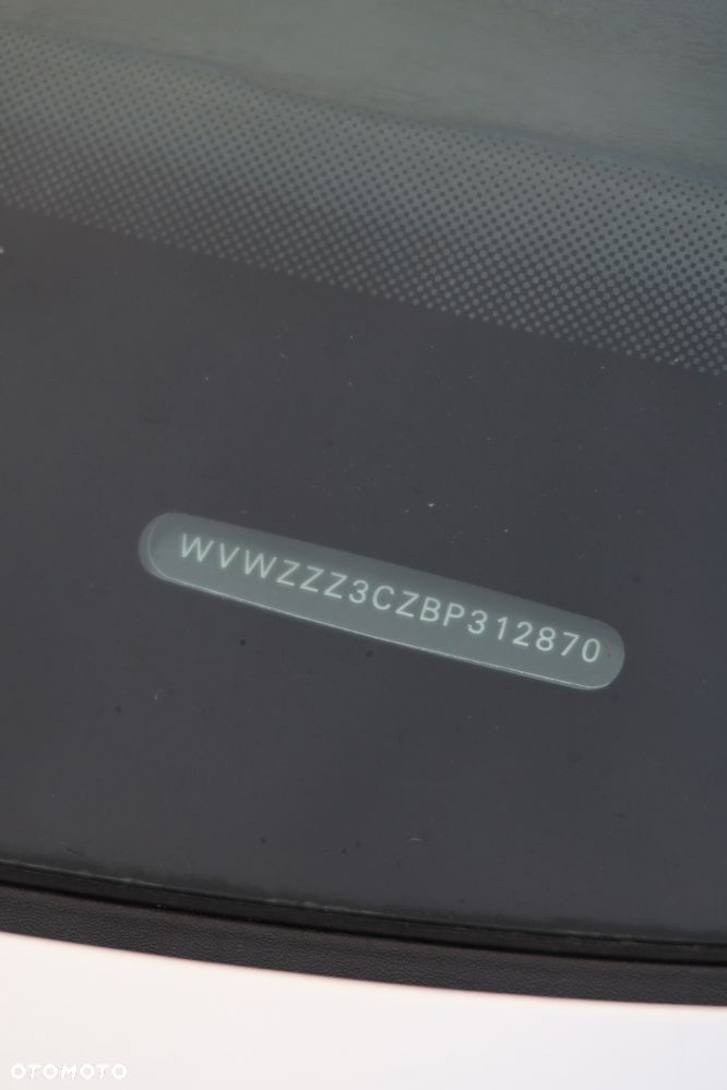 Volkswagen Passat 1.4 TSI Trendline DSG - 29