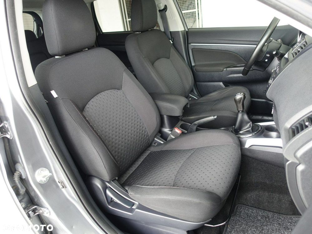 Mitsubishi ASX 1.6 Intense - 20