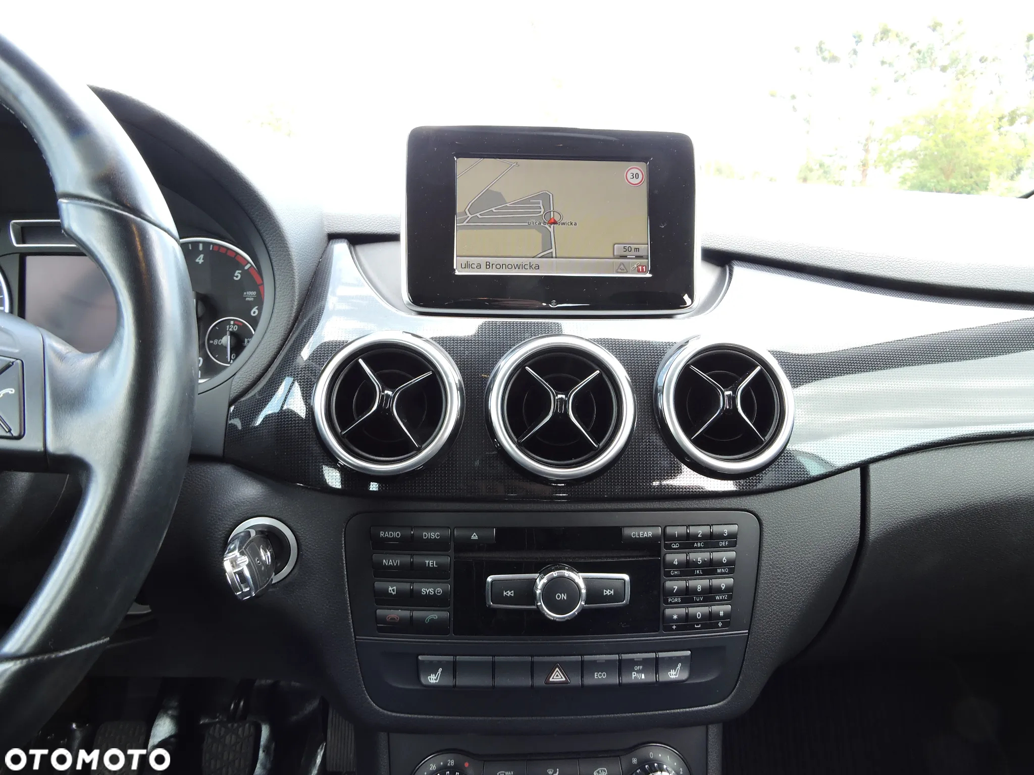 Mercedes-Benz Klasa B 180 CDI (BlueEFFICIENCY) - 20