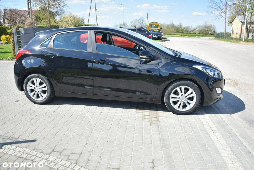 Hyundai i30 1.4 Premium - 9