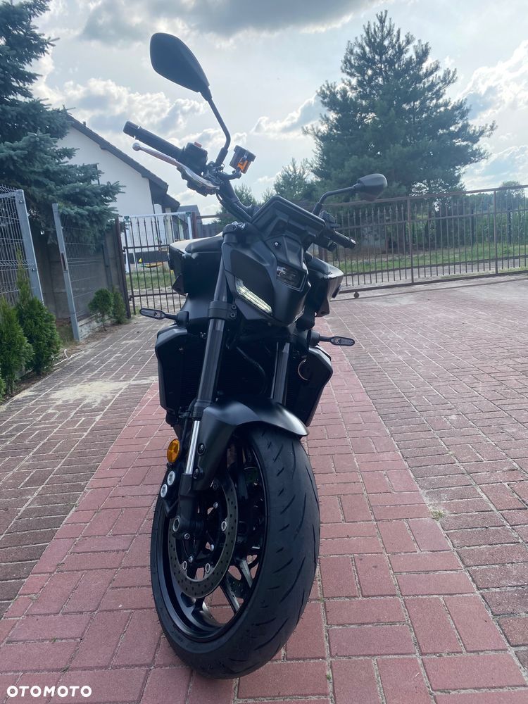 Yamaha MT - 2