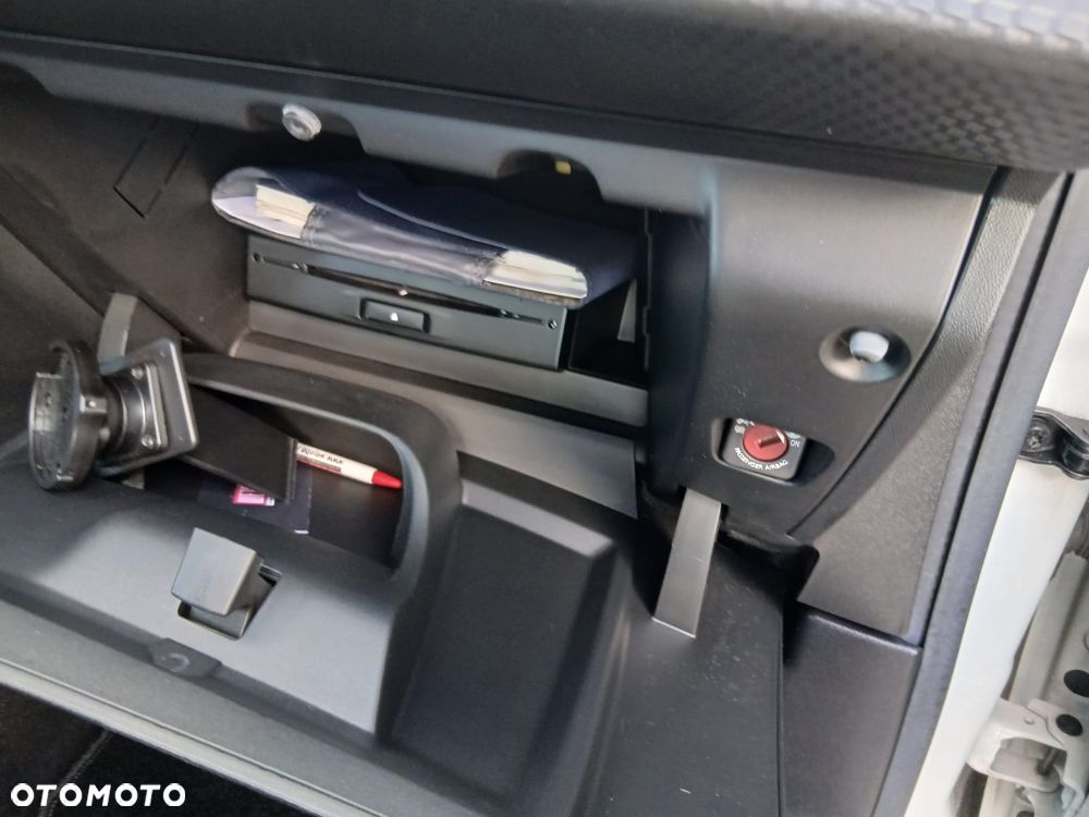 Peugeot 208 Blue-HDi 100 Stop&Start Style - 36