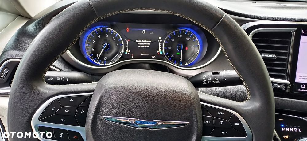 Chrysler Pacifica - 14