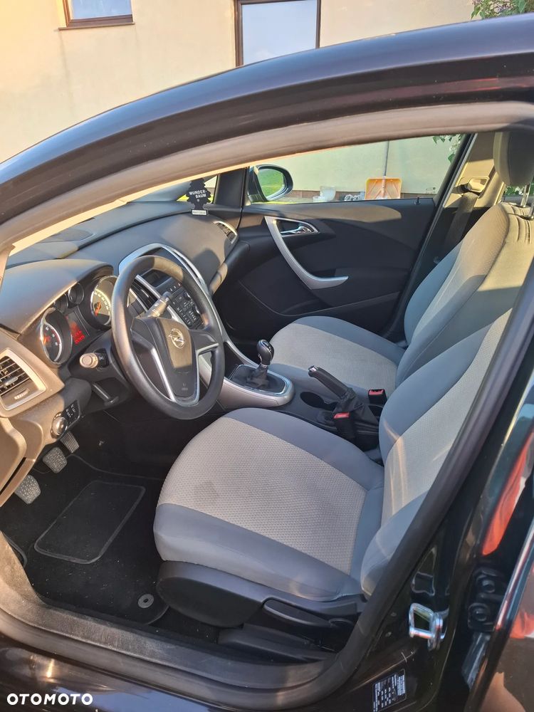 Opel Astra 1.4 Enjoy - 11