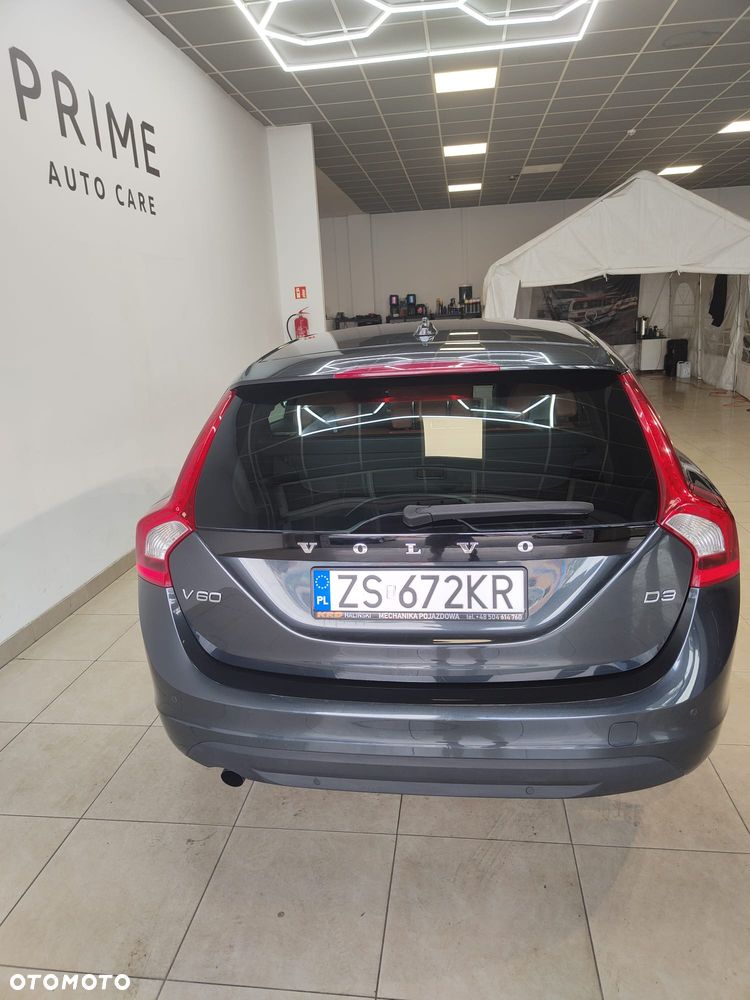 Volvo V60 - 16