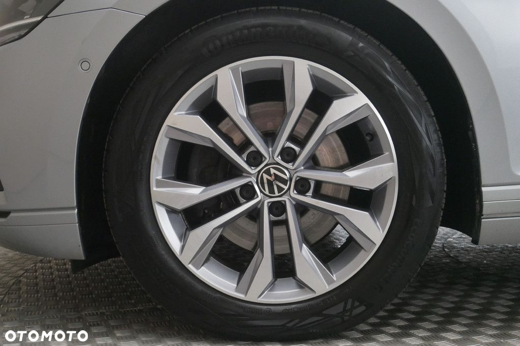 Volkswagen Passat 2.0 TSI Business DSG - 14