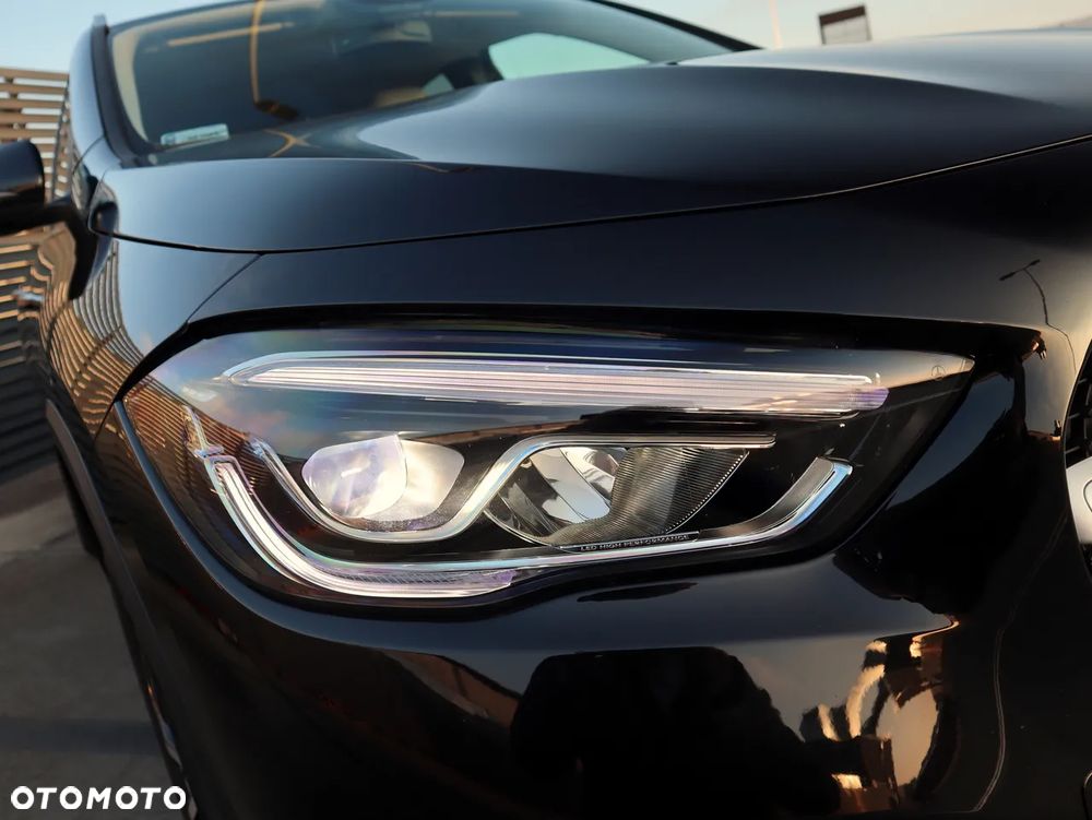 Mercedes-Benz GLA 200 d 4-Matic Progressive 8G-DCT - 9