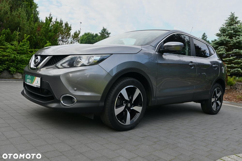 Nissan Qashqai 1.2 DIG-T Xtronic 360 - 2