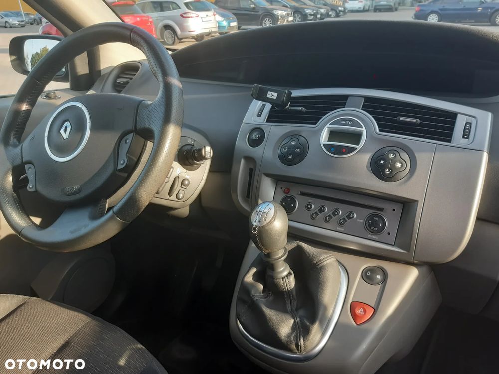 Renault Scenic - 6