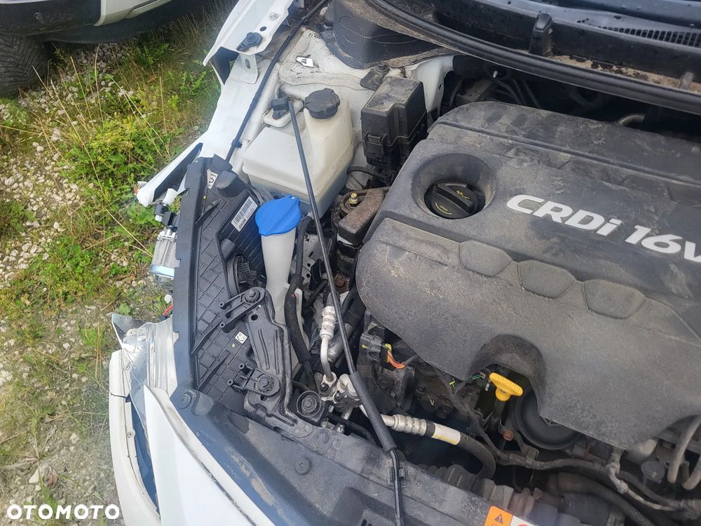 Hyundai i30 1.6 CRDi Comfort - 17