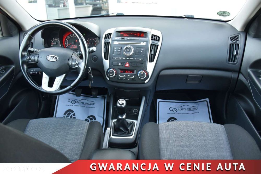 Kia Ceed Cee'd 1.6 Comfort + - 5