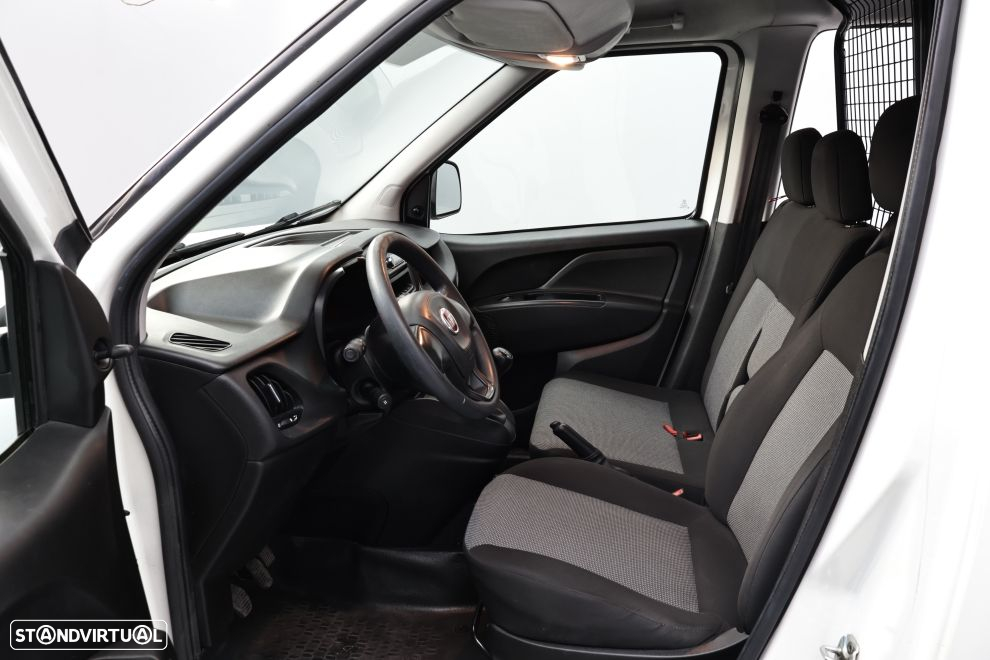 Fiat Doblo Dobló Cargo 1.3m-jet Easy 3l - 21