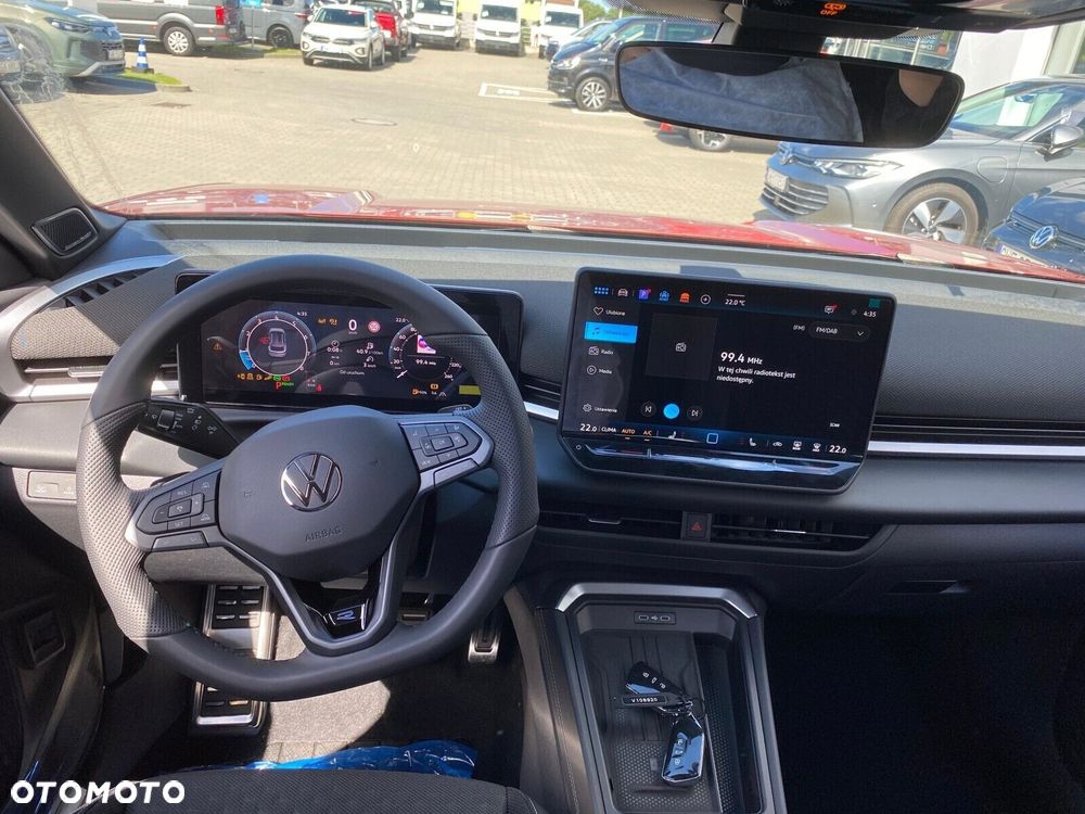 Volkswagen T-Roc - 15
