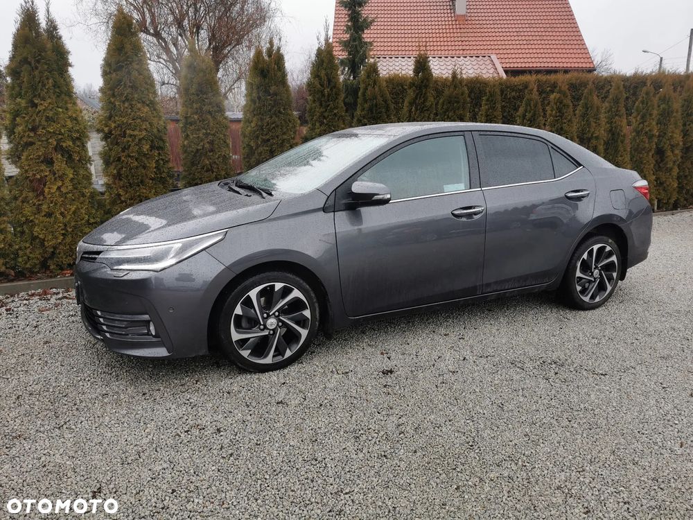 Toyota Corolla 1.6 Executive MS - 28