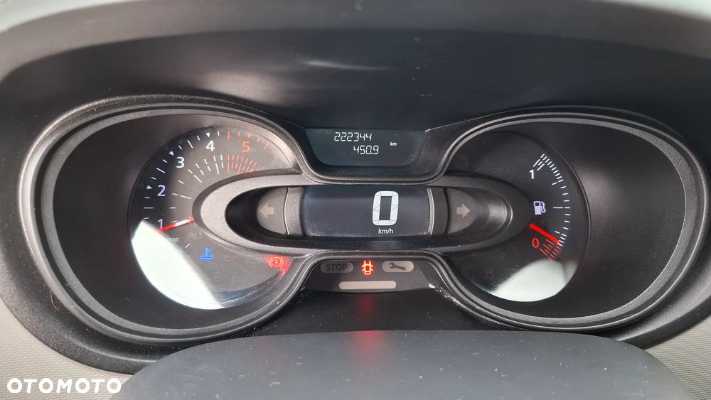 Renault Trafic - 21
