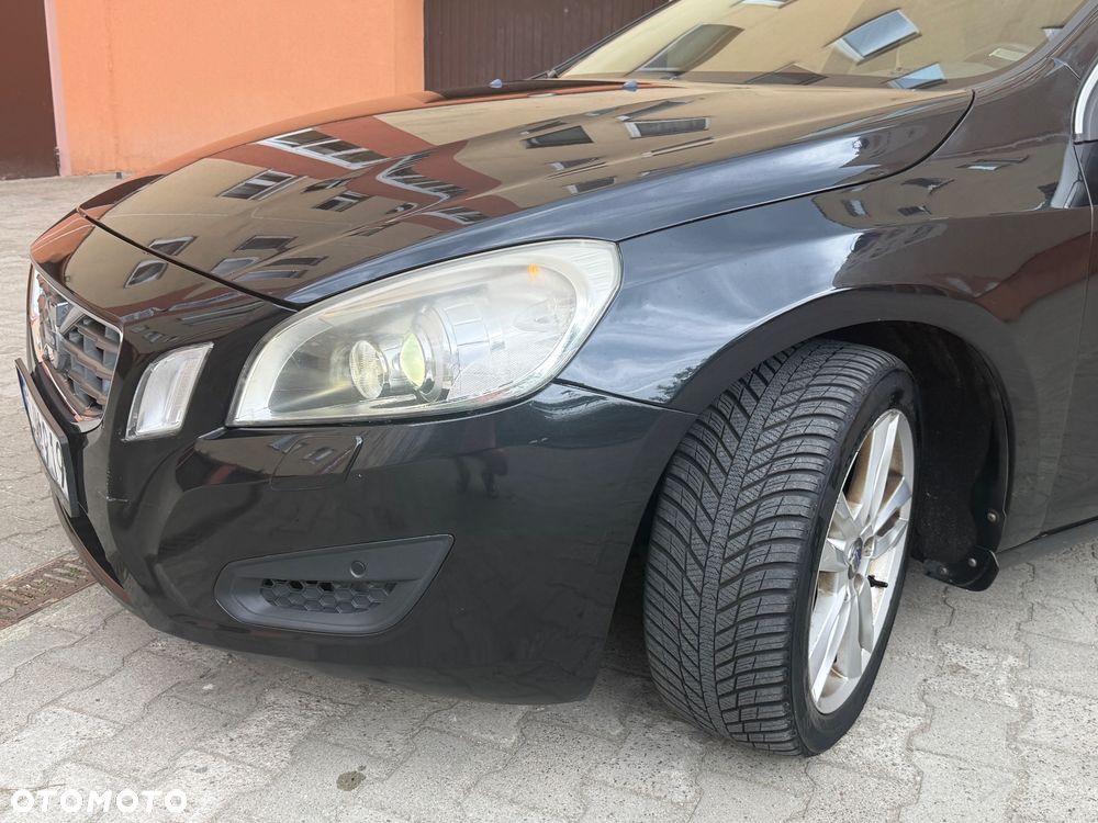 Volvo V60 D4 Momentum - 6