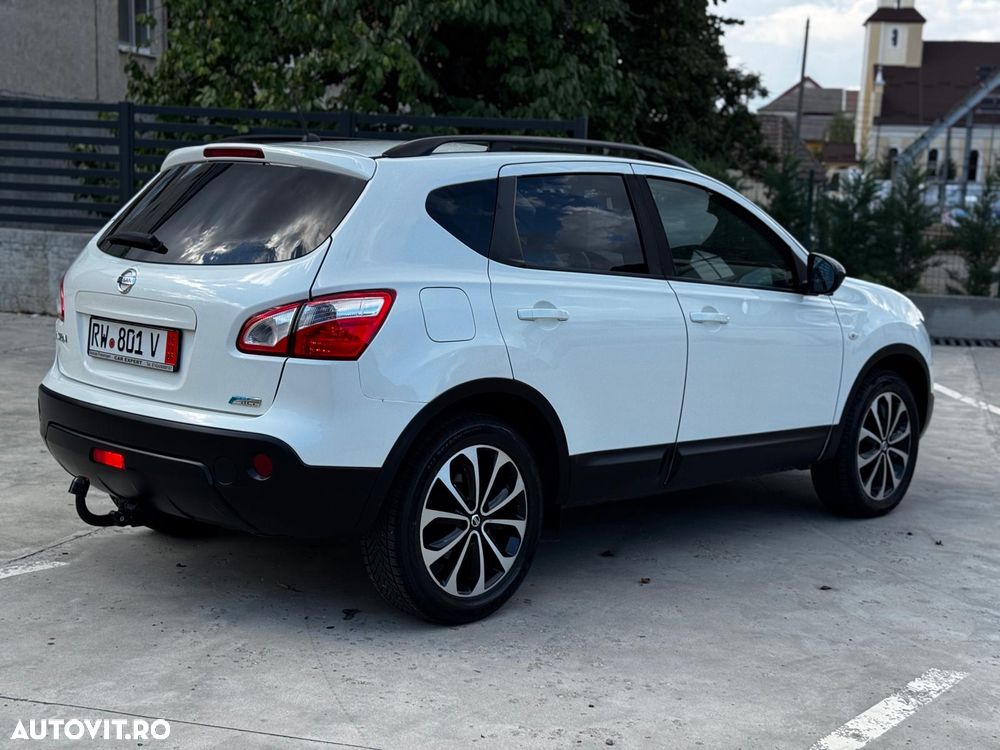 Nissan Qashqai 1.6 DCI Start/Stop Tekna - 4