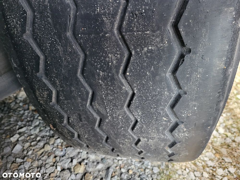 Krone Standard, Oś Podnoszona, Cert. XL - 11