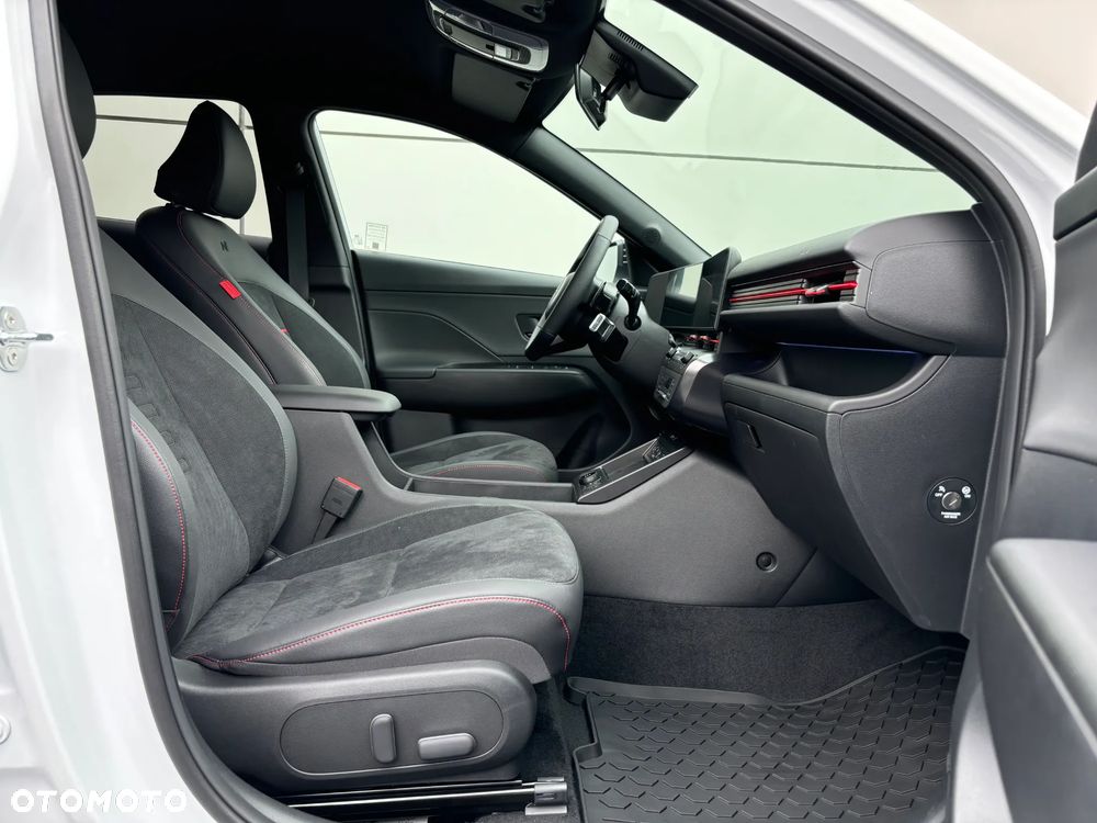 Hyundai Kona 1.6 T-GDI N-Line DCT - 9