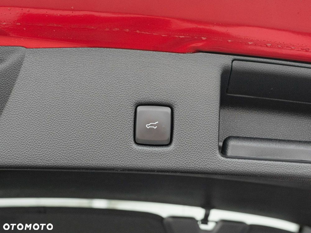 Ford Kuga 2.5 FHEV FWD ST-Line X - 28