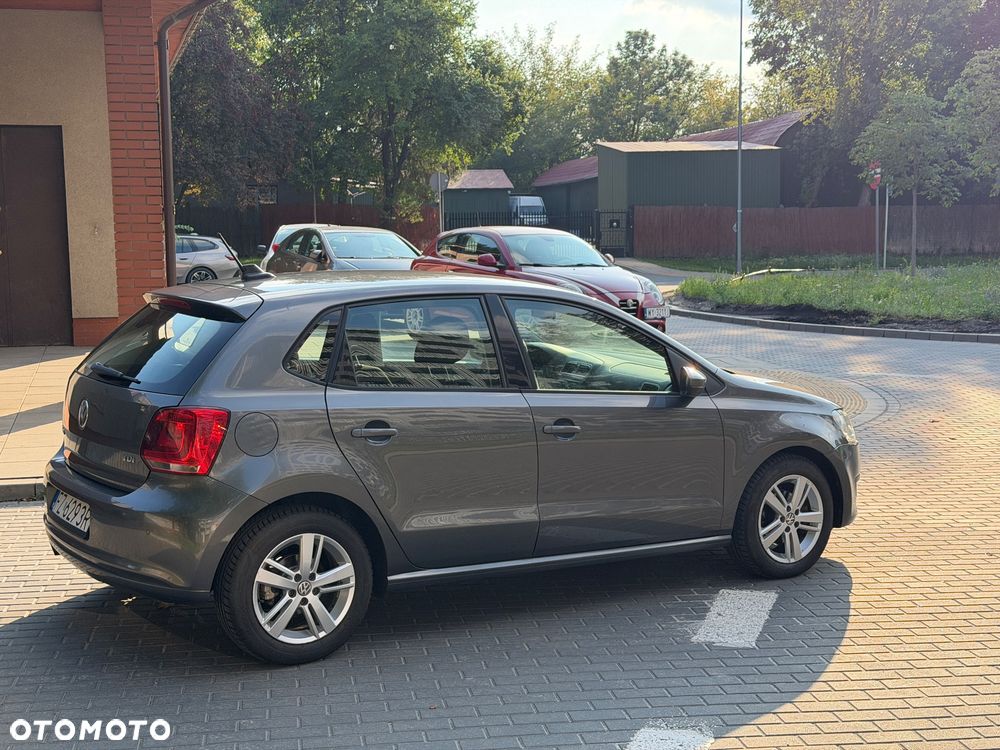 Volkswagen Polo - 4