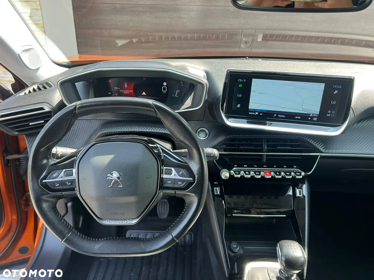 Peugeot 2008 - 10