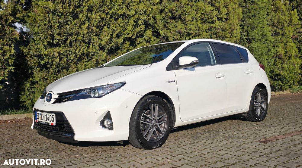 Toyota Auris - 14
