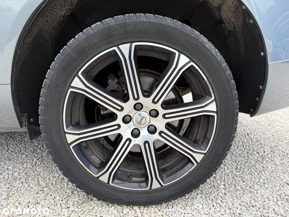 Volvo XC 60 D5 SCR AWD Inscription - 11