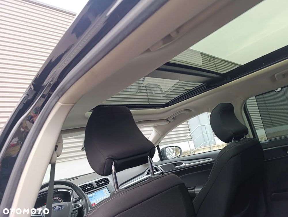 Ford Mondeo 2.0 EcoBlue Titanium - 29