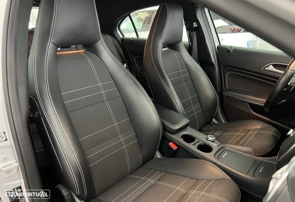 Mercedes-Benz A 180 CDI 7G DCT - 32