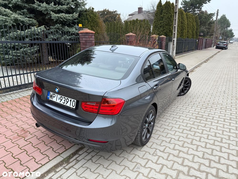 BMW Seria 3 - 13