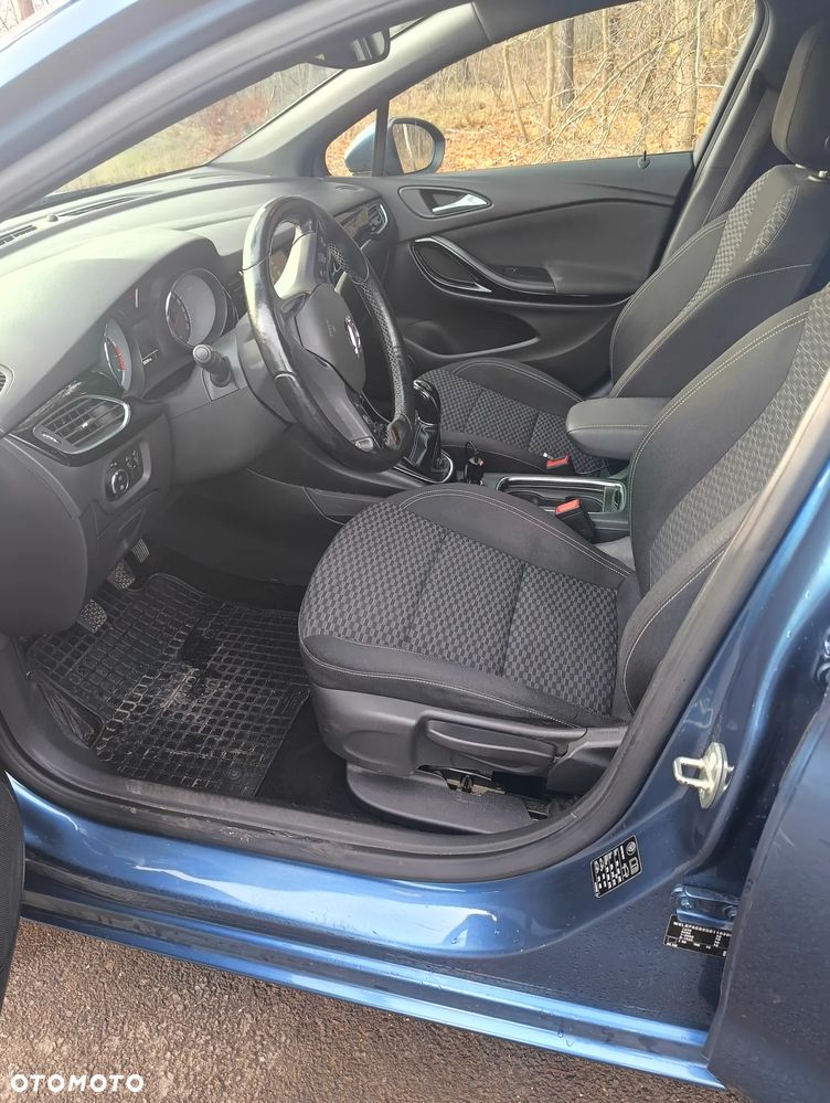 Opel Astra 1.4 Turbo Start/Stop Business - 4