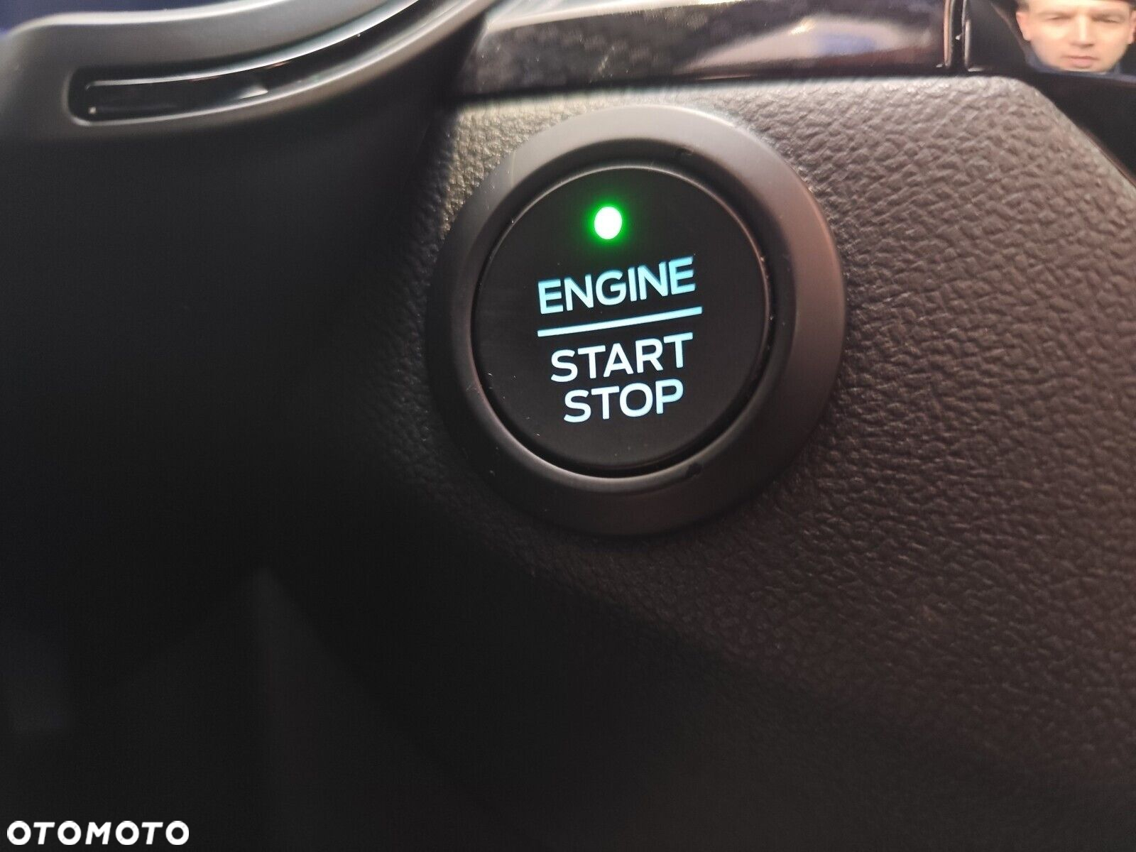 Ford Kuga - 25