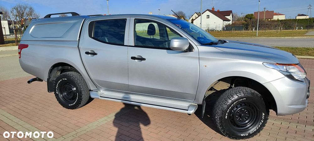 Mitsubishi L200 Pick Up 4x4 S&S Double Cab Basis - 14