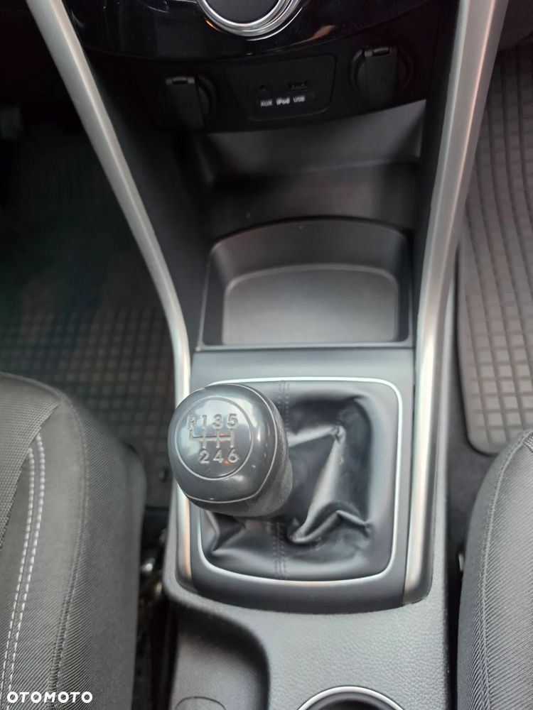 Hyundai i30 i30cw 1.4 Trend - 29