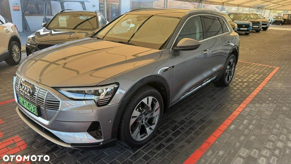 Audi e-tron - 7