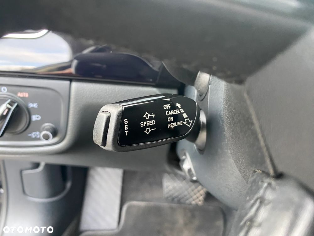 Audi A8 3.0 TDI DPF quattro tiptronic - 26