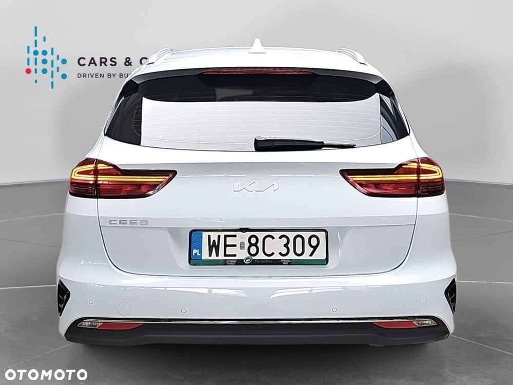 Kia Ceed 1.5 T-GDI M - 24