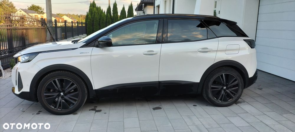 Peugeot 3008 1.6 PureTech Hybrid4 PHEV GT Pack S&S EAT8 - 3