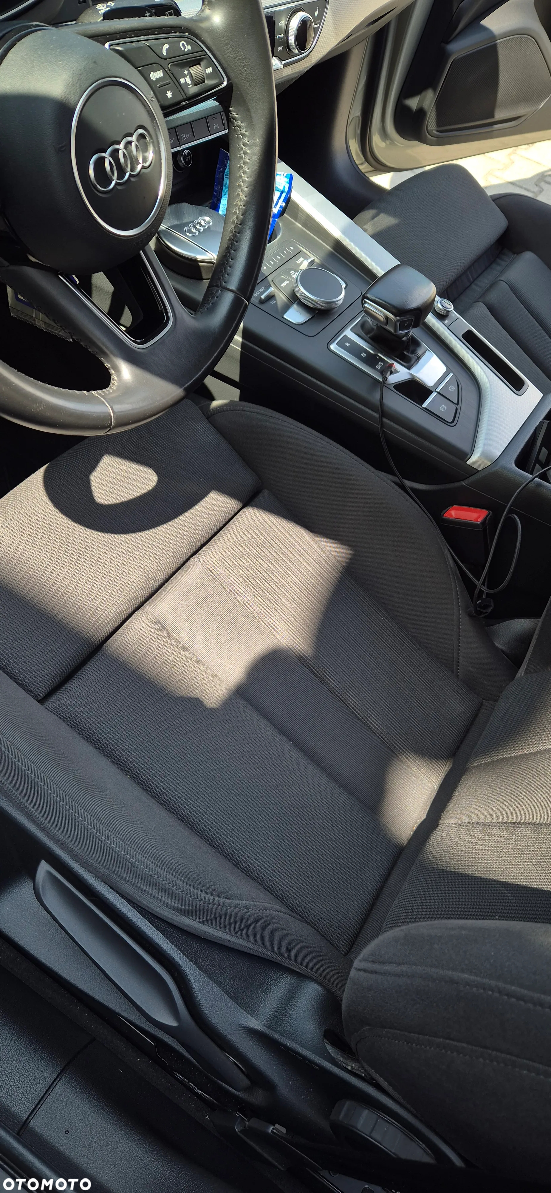 Audi A4 2.0 TDI S tronic - 11