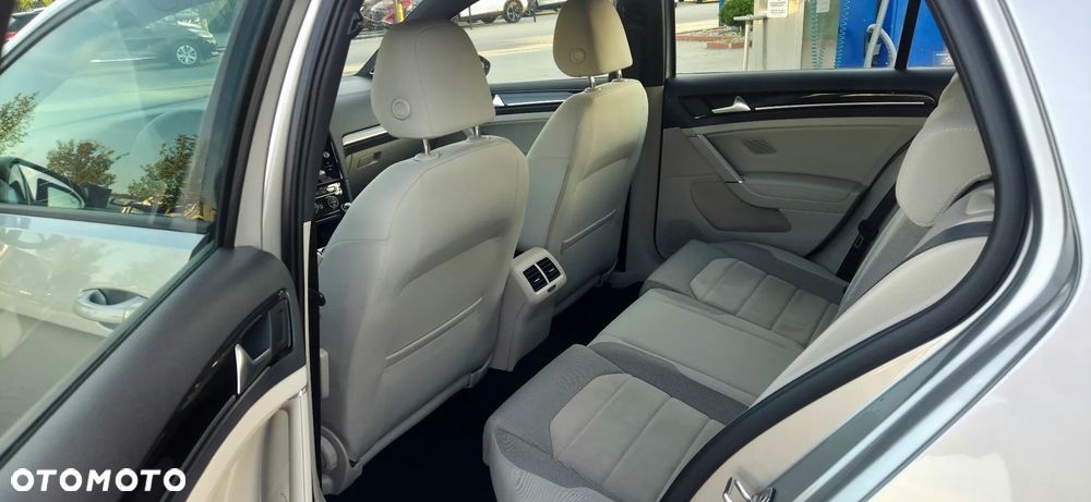 Volkswagen Golf 1.5 TSI BMT Evo Highline - 12