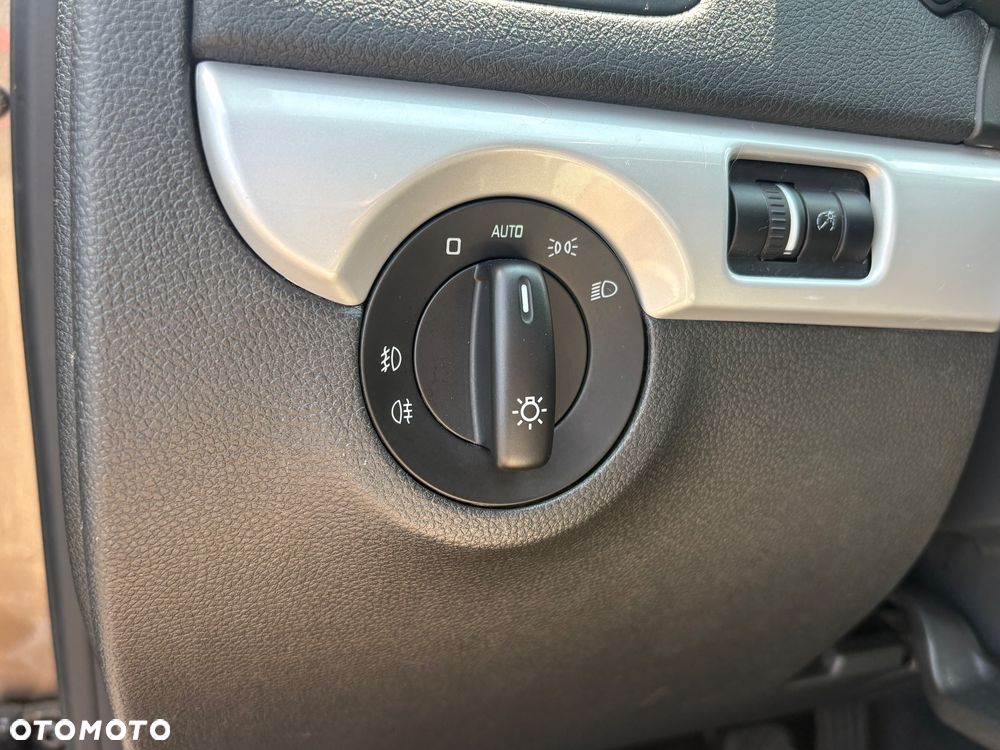 Skoda Yeti 2.0 TDI Active - 21